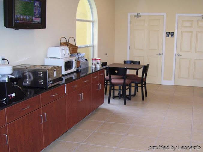 Scottish Inn Killeen Harker Heights Restaurant photo